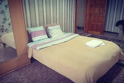 1-комнатная квартира посуточно, Шакарима 71