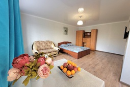 1-комнатные апартаменты на сутки, Абая 122