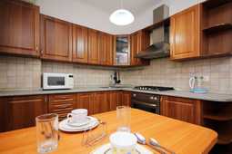 2-комнатная квартира посуточно в Алматы