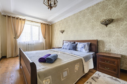 Трехкомнатная квартира в центре Алматы на сутки