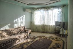 Трехкомнатная квартира. в Актобе