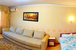 1-комнатная квартира посуточно, ул. Ауэзова д. 140